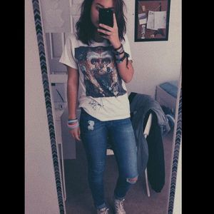 Meet your Posher, Manuela